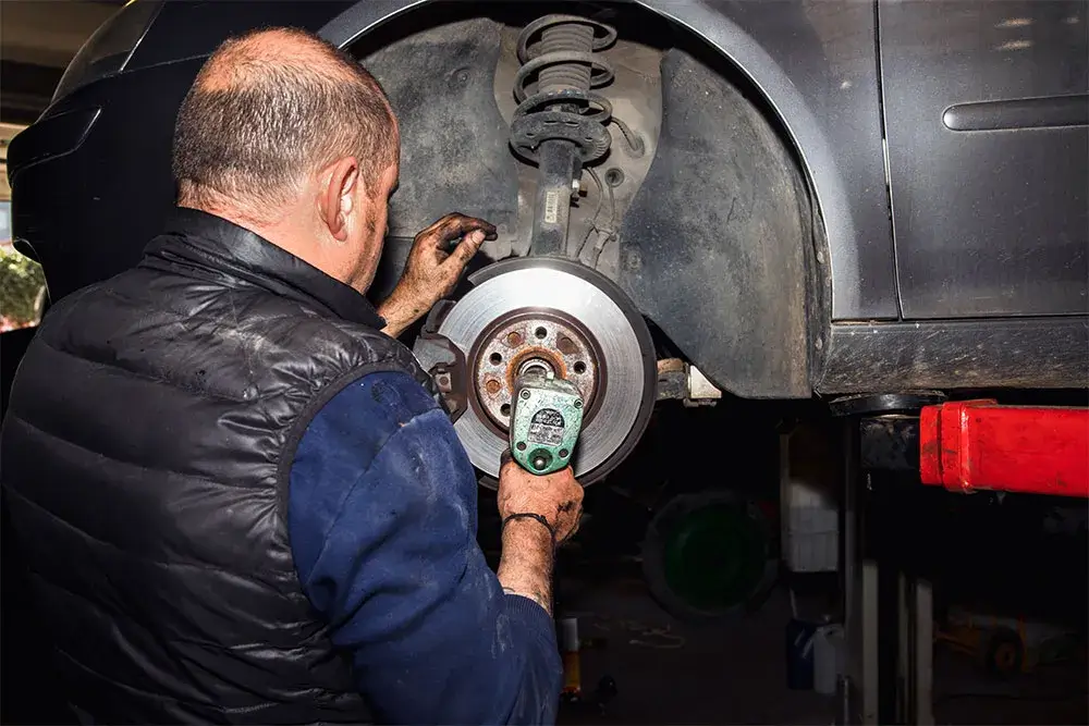 Common Brake System Problems That Spell Trouble